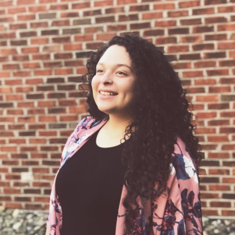 Meet your Posher, Raquel